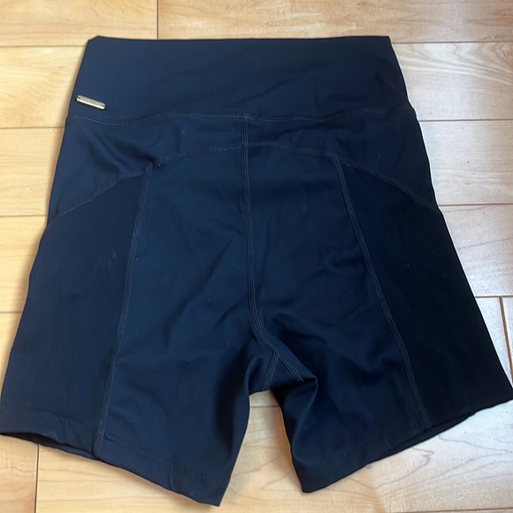 L*SPACE crater bike short - Picture 3 of 4